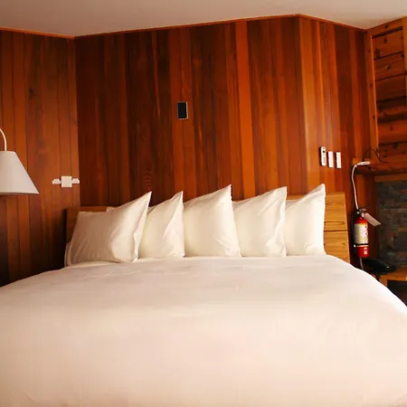 Sooke Harbour House-2