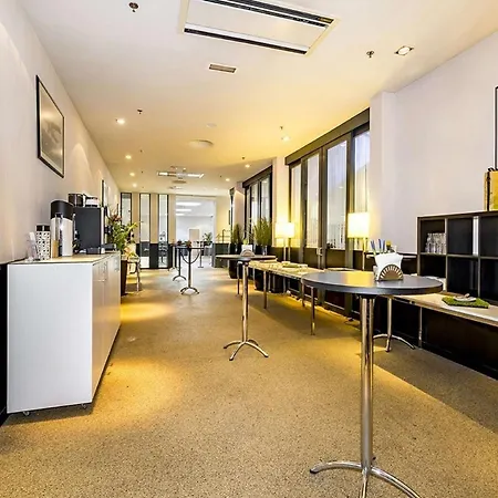 Park Inn By Radisson Liege Airport-2