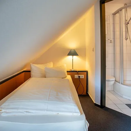 Montana Trend Hotel Lehrte-3