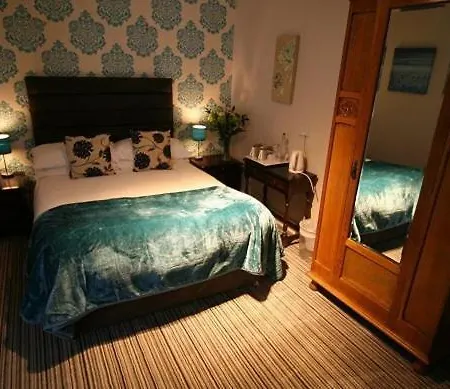 The White Horse Inn-2