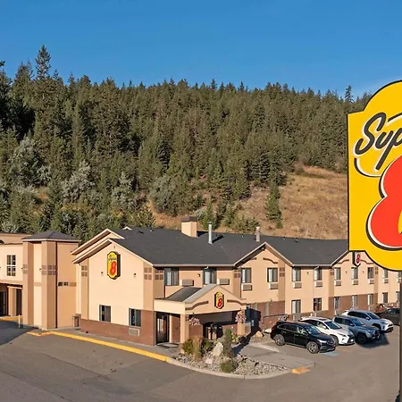 Super 8 By Wyndham Kamloops On The Hill-3