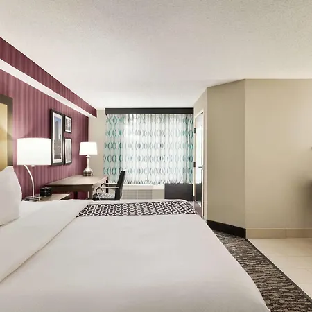 La Quinta By Wyndham Newark - Elkton-2