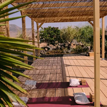 Surf & Yoga Retreats Fuerteventura-2