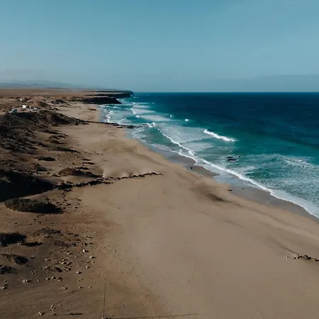 Surf & Yoga Retreats Fuerteventura-3
