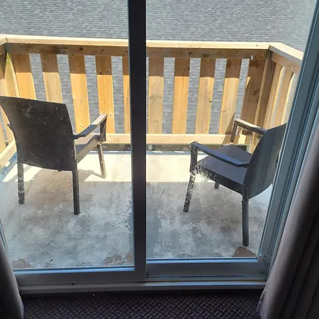 Sand Castle Suites Motel-3