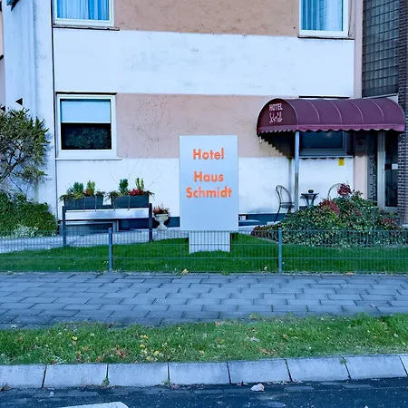 Hotel Schmidt Garni-3