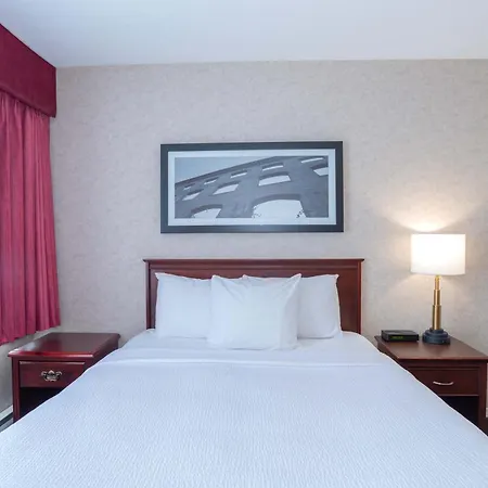 Sandman Hotel Penticton-2
