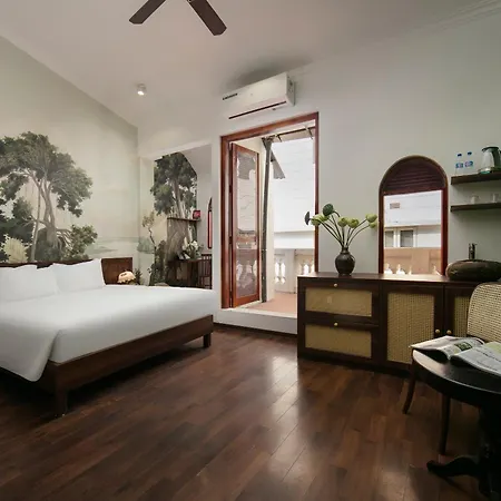 Hanoi Backpackers Hostel & Rooftop Bar-2