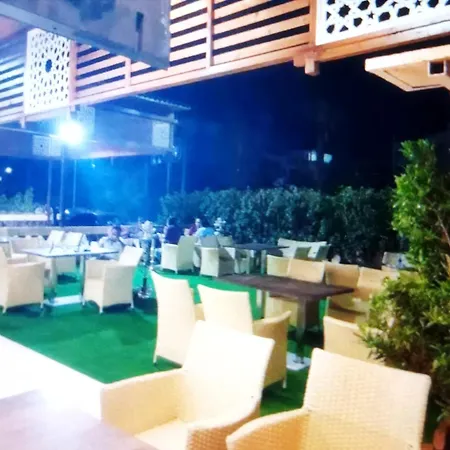 Emirates Hotel-3