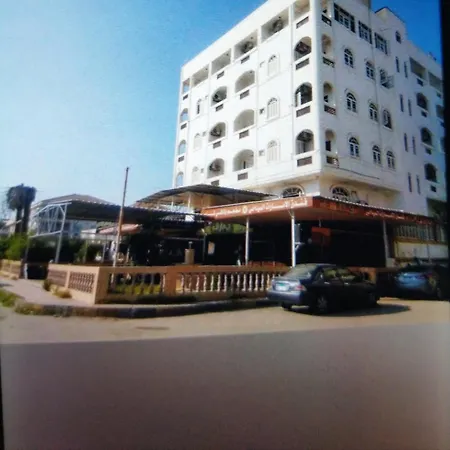 Emirates Hotel-2