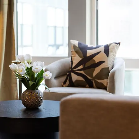 Hyatus Luxury Residences Stamford-3