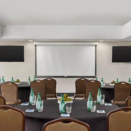 Four Points By Sheraton Greensboro Airport-3