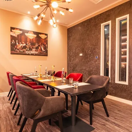 Plaza Premium Heidelberg-2