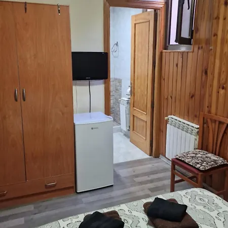 Hostal Escarla-2