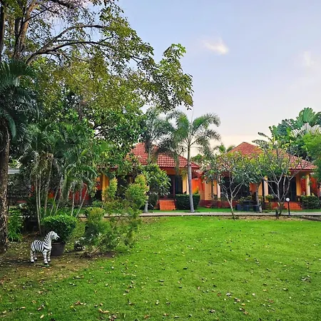 Pranmanee Beach Resort-2