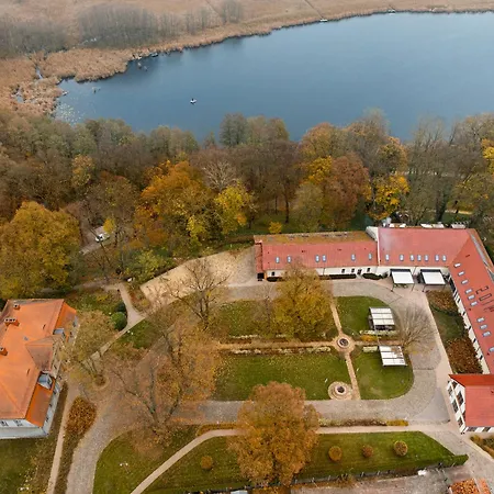 Dwor Kolesin-3