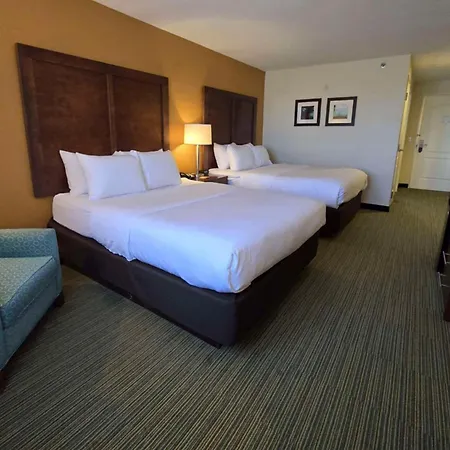 Comfort Inn Ferdinand-2