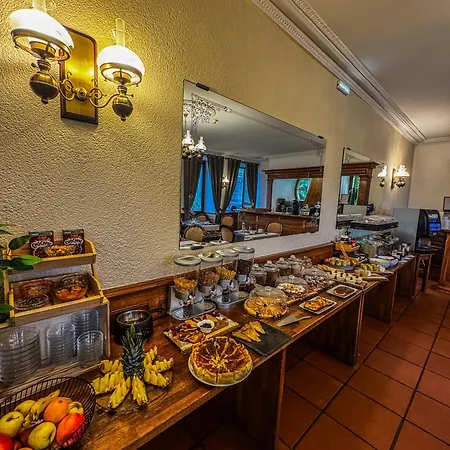 Grand Hotel De France-3