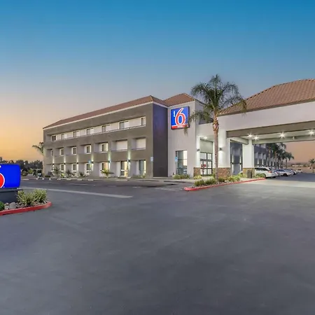 Studio 6 Suites Perris, Ca-3