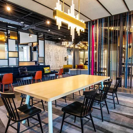 Aloft By Marriott Reno-Tahoe International Airport-2
