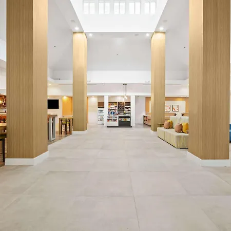 Hilton Garden Inn Ft. Lauderdale Airport-Cruise Port-3