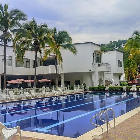 Hotel Club Social Villeta-2