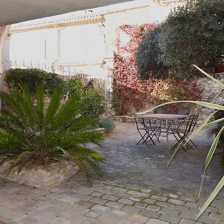 Locus Amoenus-3