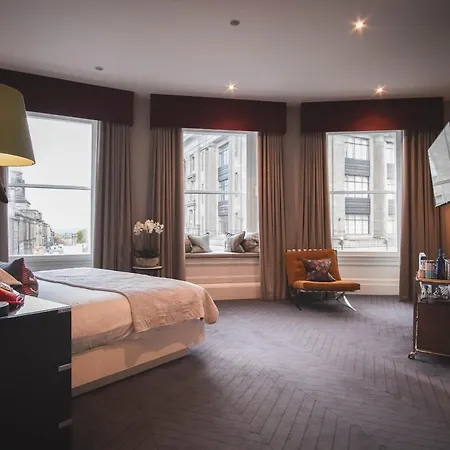 The Rutland Hotel & Apartments-2
