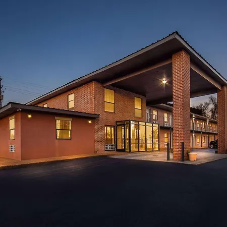 Days Inn By Wyndham Brownsville-2