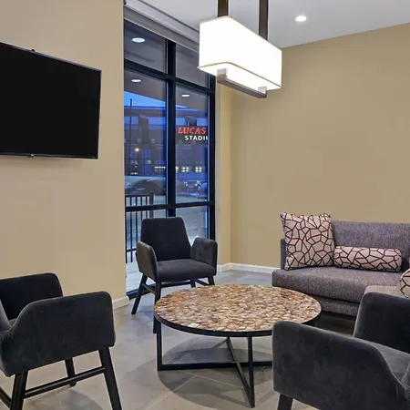 Towneplace Suites By Marriott Indianapolis Downtown-3