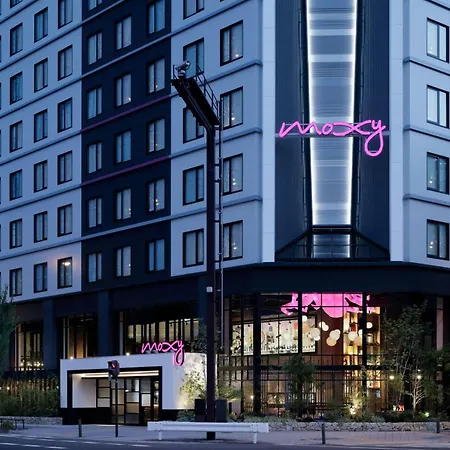 Moxy Osaka Umeda-3