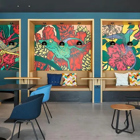 Moxy Bristol-2