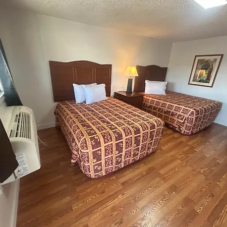 Quest Inn Weatherford-3