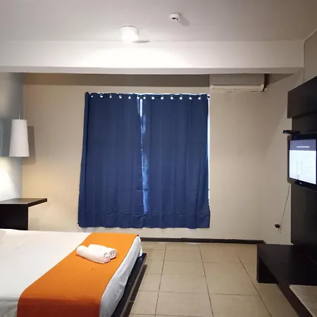 Hotel Blvd-2
