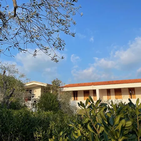 Residence Baia Del Gallo-3