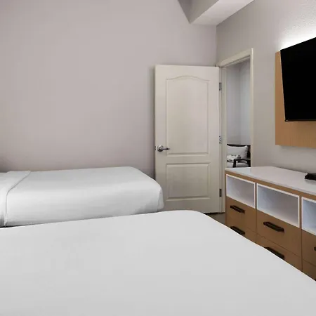 Wyndham Garden Otsego-Minneapolis-3