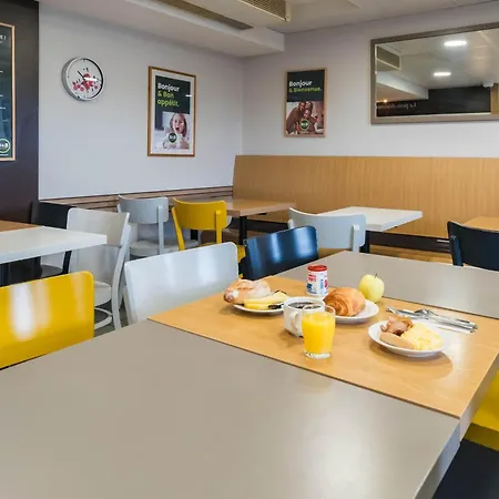 B&B HOTEL Saint-Brieuc-3