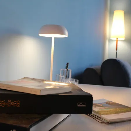 Falstaff Rooms & Suites-3