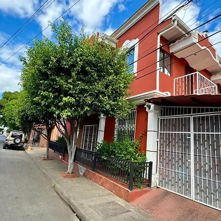 Villalobos Hotel Managua-3
