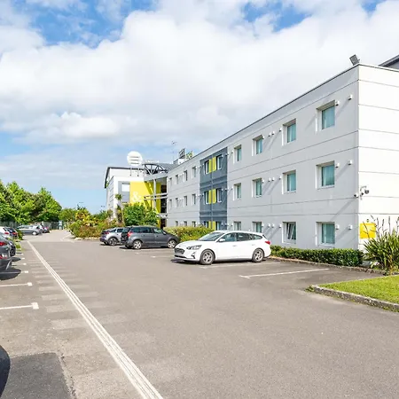 B&B HOTEL Nantes Aéroport-3