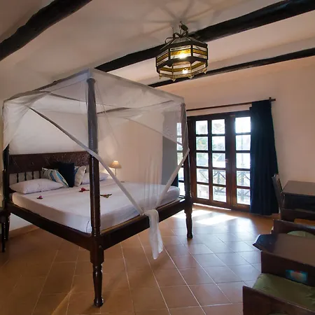 Barracuda Inn Resort-3