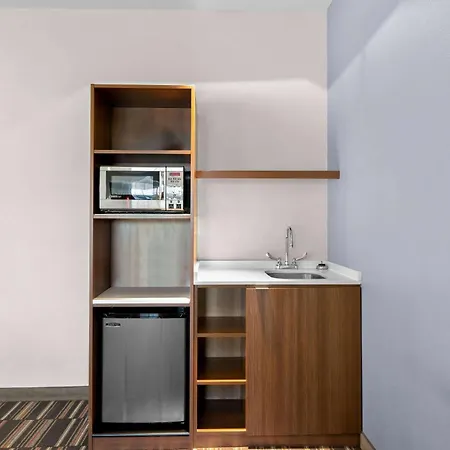 Microtel Inn & Suites By Wyndham Sweetwater-3