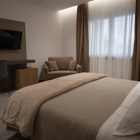 Alexander House Hotel-2
