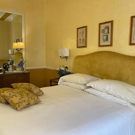 Bettoja Hotel Massimo d'Azeglio-2