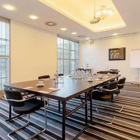 Best Western Plus Grand Winston-2