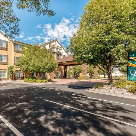 Quality Inn & Suites University Fort Collins-2