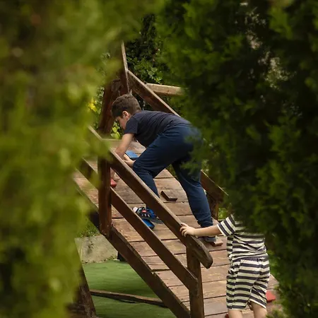 Lastiver Resort-2