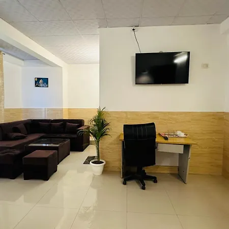 Dr White House - Noida Sector 18-2