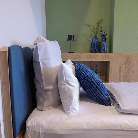 Reos Hotel Isny-3
