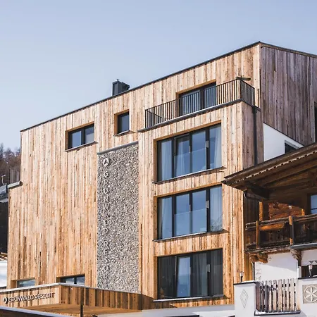 Gruenwald Resort Soelden Appartements Und Chalets Mit Pool-3